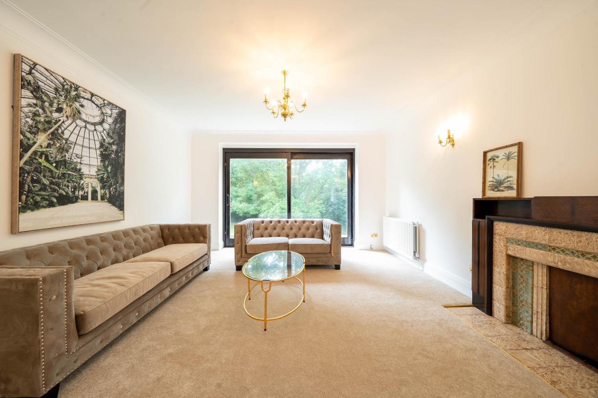 House On The Hill Villa Harrow on the Hill ภายนอก รูปภาพ